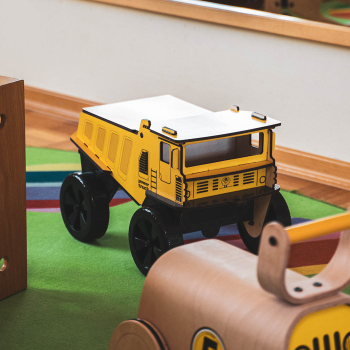 Mamatoyz BamBam Holz-Laster – 2-in-1 Holzspielzeug mit Stauraum ab 3 Jahren