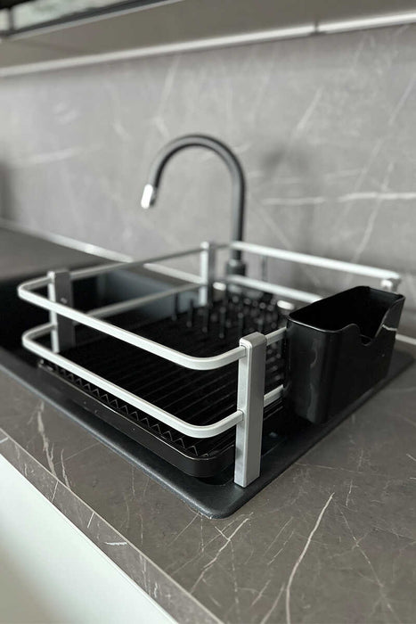Aspira Home 3-teiliges Küchen Organizer Set – Abtropfgestell aus Aluminium & Kunststoff mit Löffelablage & Schwammhalter, rostfrei, Schwarz oder Weiß, 33 × 43 × 15 cm